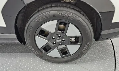 Hyundai Santafe 2024, 23658 км, за 26969.88 USD - фото 21