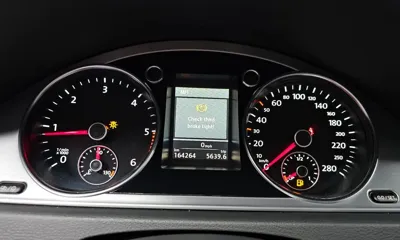 Volkswagen CC 2013, 164264 км, за 21682.3 USD - фото 8