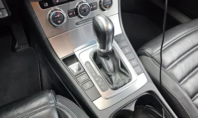 Volkswagen CC 2013, 164264 км, за 21682.3 USD - фото 9