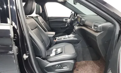 Ford Explorer 2020, 73725 км, за 16947.01 USD - фото 11