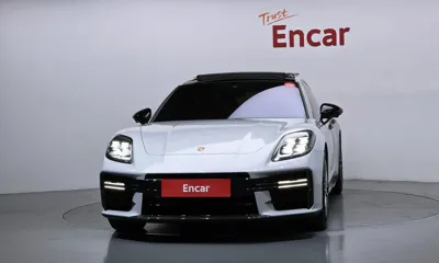 Porsche Panamera 2025, 25059 км, за 148972.29 USD