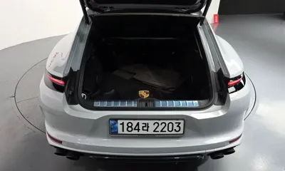 Porsche Panamera 2025, 25059 км, за 148972.29 USD - фото 20