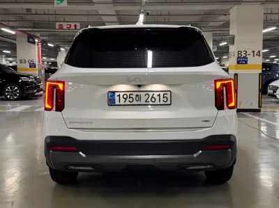 Kia Sorento 2024, 58000 км, за 13721.84 USD