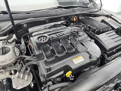 Volkswagen Golf 2015, 135227 км, за 4918.14 USD