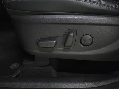 Hyundai Santafe 2019, 138500 км, за 11562.6 USD - фото 11