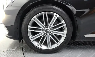 Genesis G80 2018, 53874 км, за 12052.12 USD