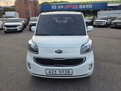 Kia Ray 2014, 35073 км, за 4620.57 USD