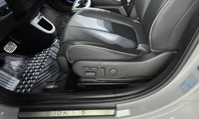 Hyundai Ioniq5 2022, 115101 км, за 20425.72 USD - фото 32