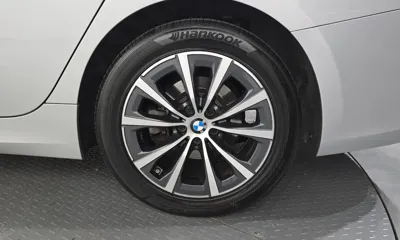 BMW 3-Series 2020, 82840 км, за 15628.05 USD - фото 21