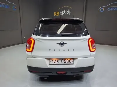 KG_Mobility_Ssangyong TIBOLI 2016, 82659 км, за 4879.01 USD