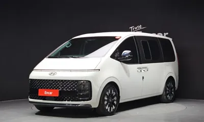 Hyundai Staria · 2025 год