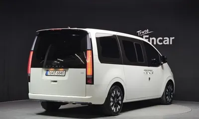 Hyundai Staria 2025, 25128 км, за 26434.44 USD