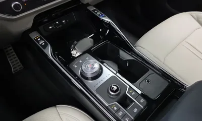 Kia Sorento 2024, 24163 км, за 27504.27 USD - фото 9