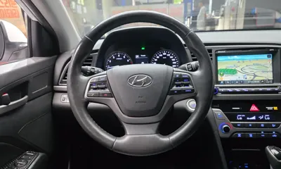 Hyundai Avante 2017, 109824 км, за 5942.63 USD - фото 13