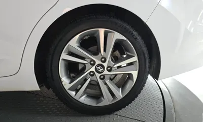 Hyundai Avante 2017, 109824 км, за 5942.63 USD - фото 21
