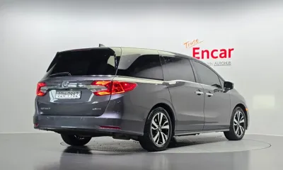 Honda Odyssey 2019, 79937 км, за 17656.33 USD
