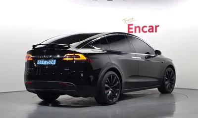 Tesla Model X 2018, 103511 км, за 43583.08 USD