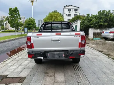 JAC JAC T6 2018, 139000 км, за 3757.23 USD