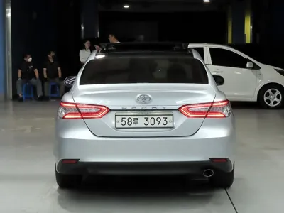 Toyota Camry 2019, 72787 км, за 14560.29 USD