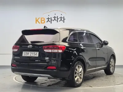 Kia Sorento 2016, 185062 км, за 6940.78 USD