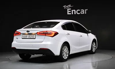 Kia K3 2015, 158157 км, за 3243.84 USD