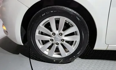 Kia K3 2015, 158157 км, за 3243.84 USD
