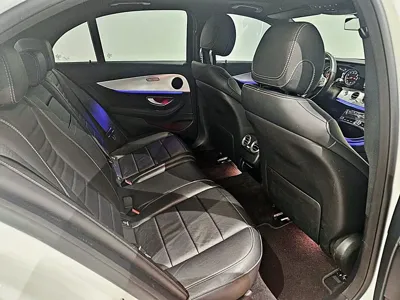 Mercedes-Benz E-Class 2020, 48387 км, за 20186.23 USD - фото 17