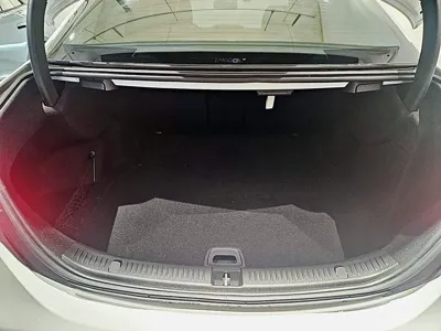 Mercedes-Benz E-Class 2020, 48387 км, за 20186.23 USD - фото 20