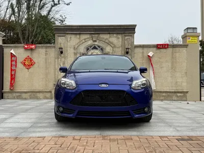 Ford Focus (Import) 2017, 71000 км, за 18369.02 USD