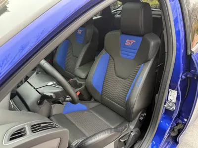 Ford Focus (Import) 2017, 71000 км, за 18369.02 USD - фото 8