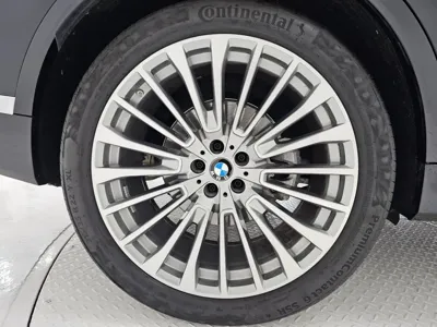 BMW X7 2024, 18151 км, за 63128.02 USD