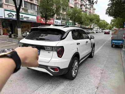 Lynk & Co 01 2019, 61000 км, за 7271.68 USD