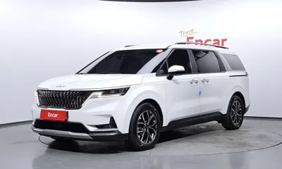 Kia Canival · 2023 год