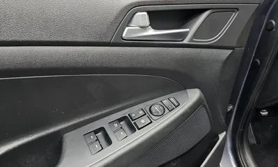 Hyundai Tucson 2017, 107730 км, за 6357.61 USD - фото 16