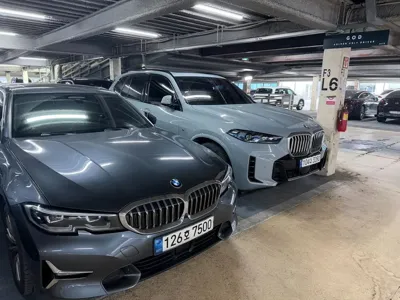 BMW 3-Series · 2021 год
