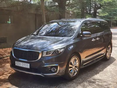Kia Canival · 2016 год