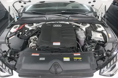 Audi A4 2023, 19990 км, за 21662.07 USD - фото 6