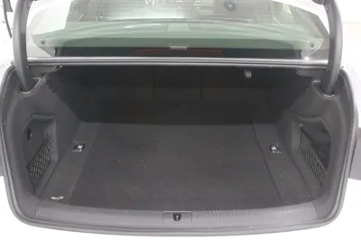 Audi A4 2023, 19990 км, за 21662.07 USD - фото 20