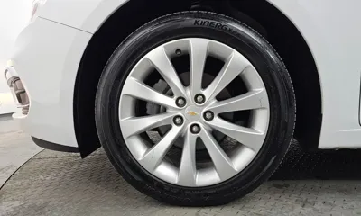 ChevroletGMDaewoo Cruze 2015, 101171 км, за 2974.62 USD