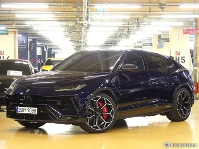 Lamborghini Urus · 2023 год