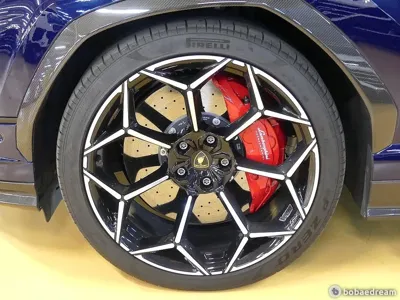 Lamborghini Urus 2023, 6699 км, за 248860.07 USD