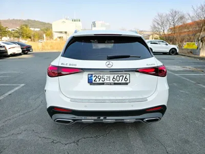 Mercedes-Benz GLC-Class 2023, 53807 км, за 40035.45 USD