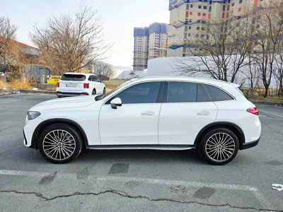 Mercedes-Benz GLC-Class 2023, 53807 км, за 40035.45 USD