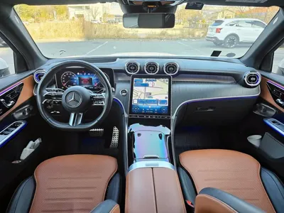 Mercedes-Benz GLC-Class 2023, 53807 км, за 40035.45 USD - фото 7