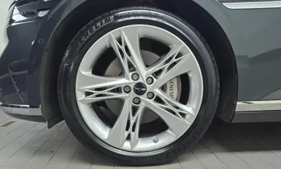 Genesis G90 2023, 57026 км, за 40658.38 USD