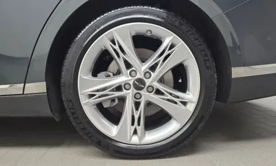Genesis G90 2023, 57026 км, за 40658.38 USD - фото 21