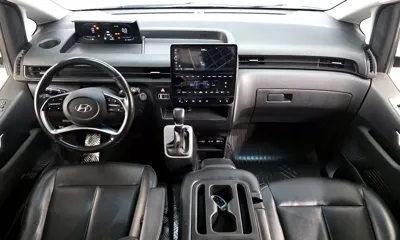 Hyundai Staria 2022, 43443 км, за 17226.8 USD - фото 7