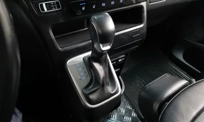 Hyundai Staria 2022, 43443 км, за 17226.8 USD - фото 9
