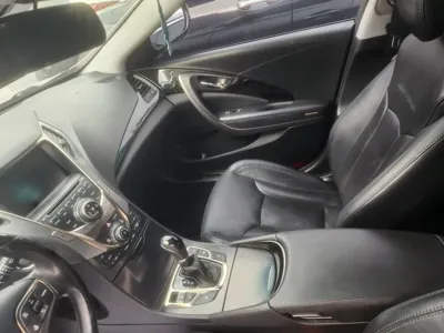 Hyundai Grandeur 2013, 136434 км, за 4529.34 USD - фото 12