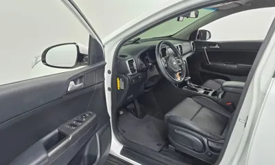 Kia Sportage 2018, 29993 км, за 10240.25 USD - фото 10